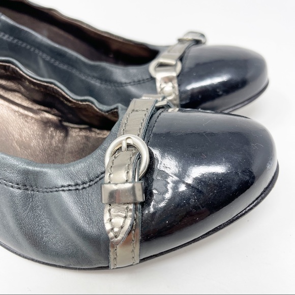 AGL Attilio Giusti Leombruni EU 39 US 9 Black Leather Cap Toe Pumps - Picture 9 of 12